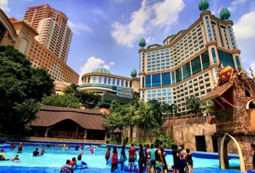 Exclusive Family Suites @ Sunway Pyramid Resort Petaling Jaya Bagian luar foto