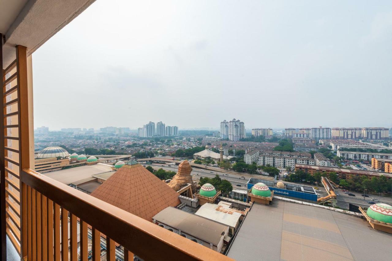 Exclusive Family Suites @ Sunway Pyramid Resort Petaling Jaya Bagian luar foto